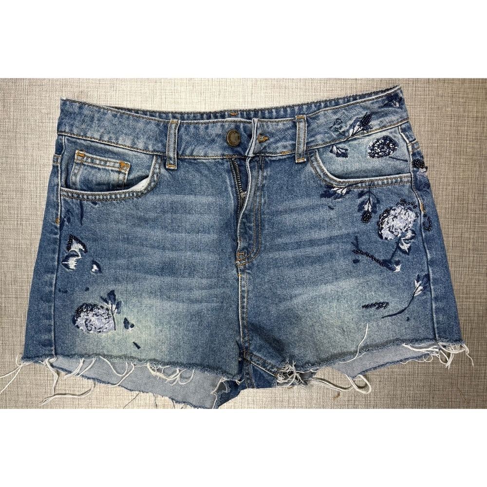 Zara Basic Z1975 Denim Cut Off Shorts Blue Women's Size 6 Beaded Embrodiered